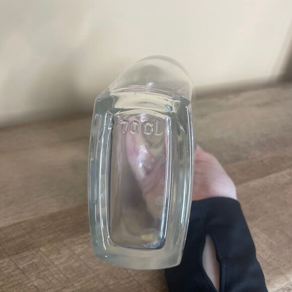 Rolf Glass Skull And Crossbones Decanter Sand Engraved in the USA - Picture 5 of 5